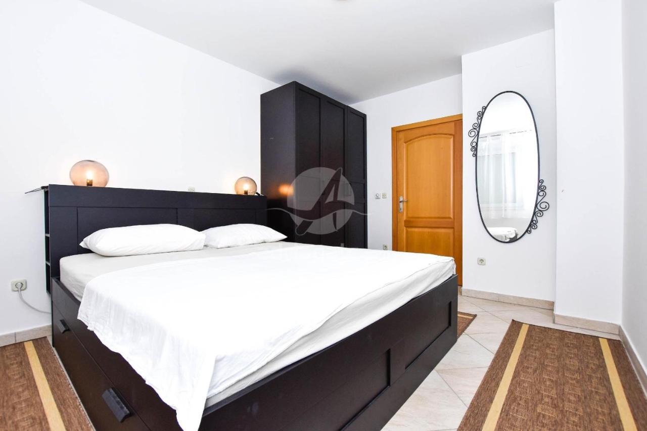 Apartment Jaspis Biograd Na Moru Eksteriør bilde