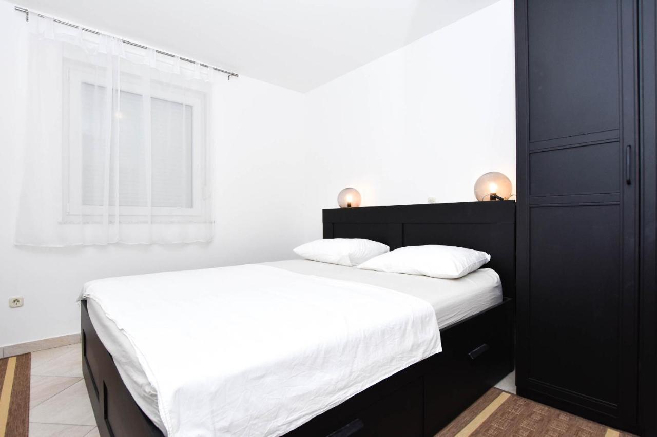 Apartment Jaspis Biograd Na Moru Eksteriør bilde