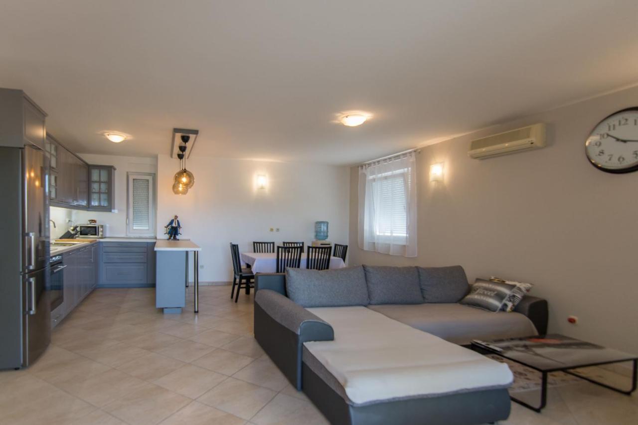 Apartment Jaspis Biograd Na Moru Eksteriør bilde