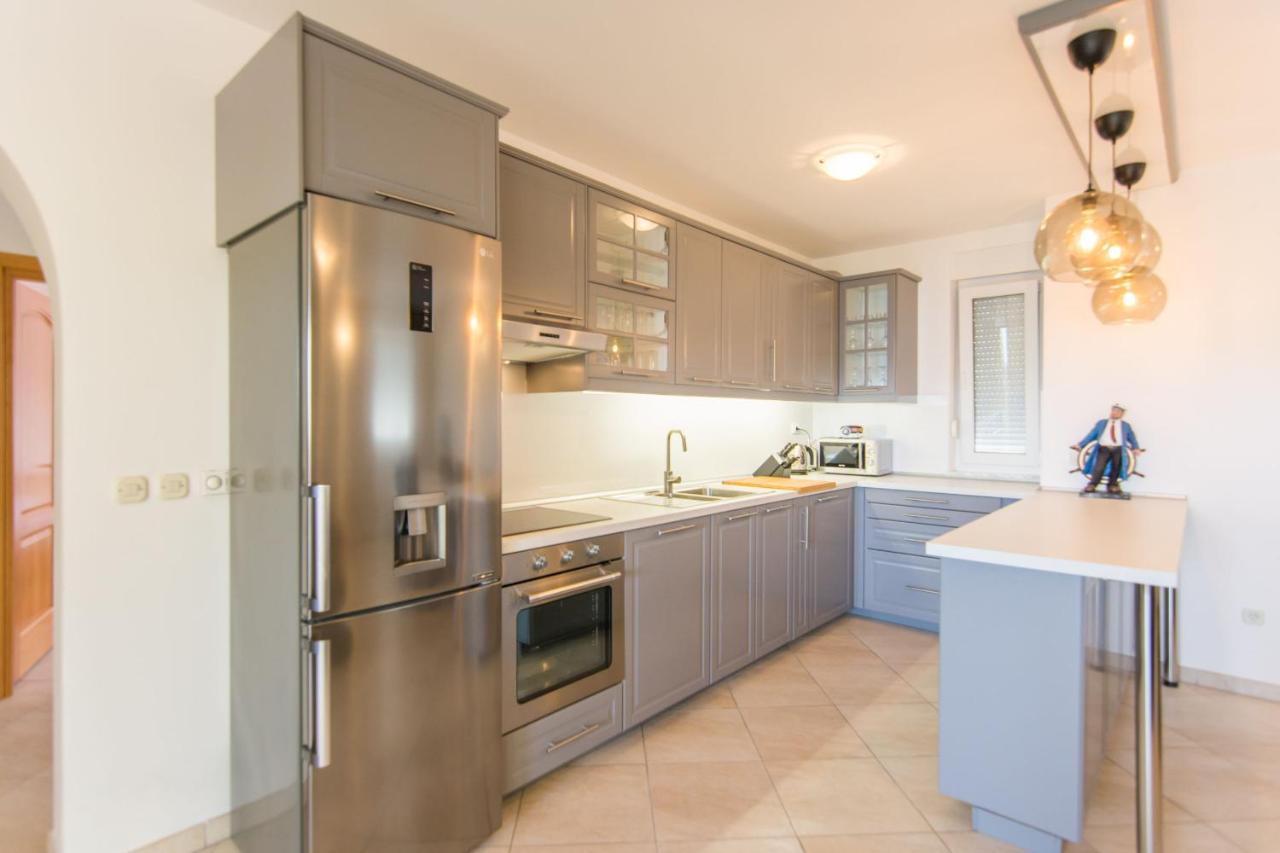 Apartment Jaspis Biograd Na Moru Eksteriør bilde